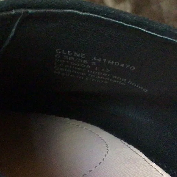 Taryn Rose Black Mules - Picture 8 of 12